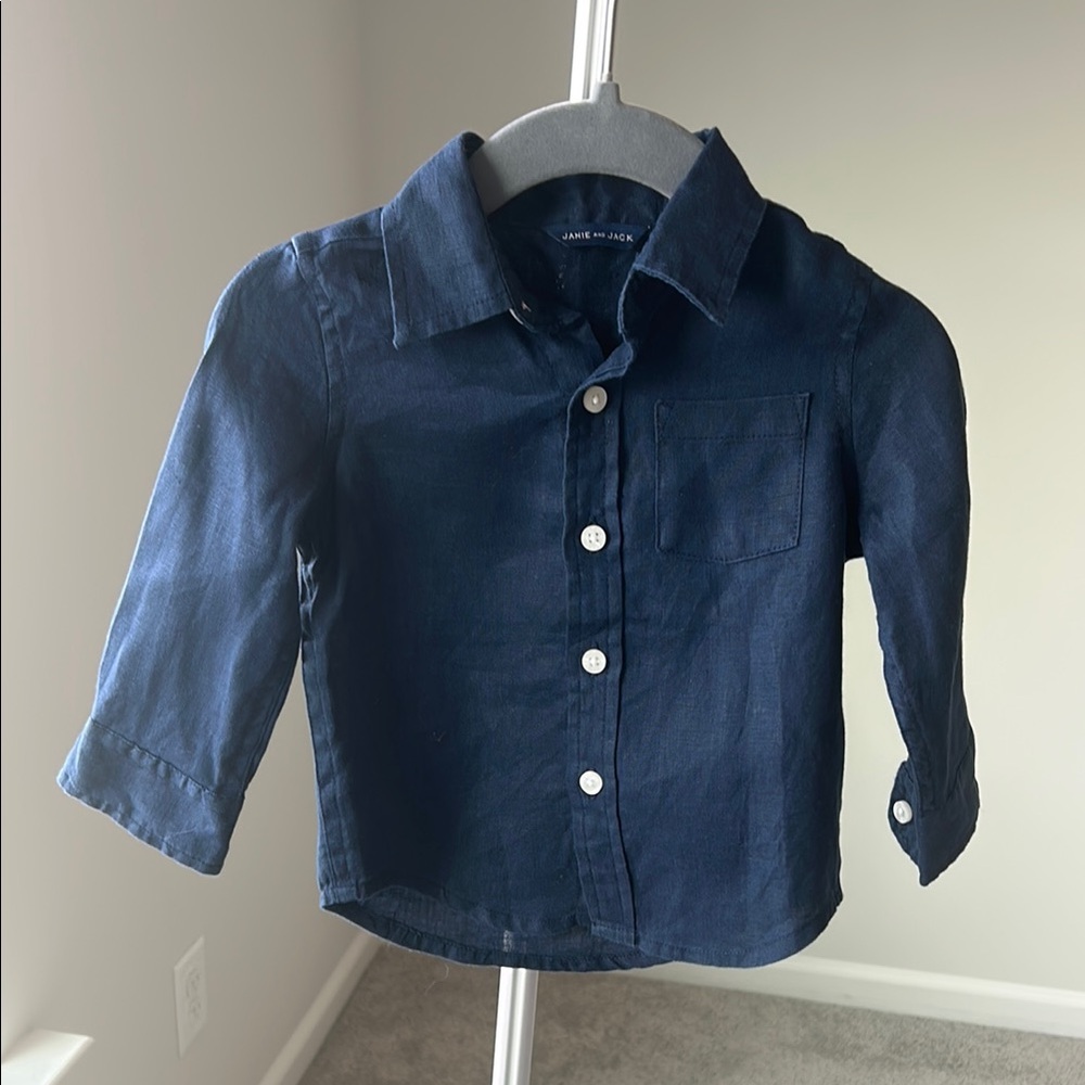 Janie and Jack Blue Button Down Shirt with Classic Collar NWOT! 6-12 months